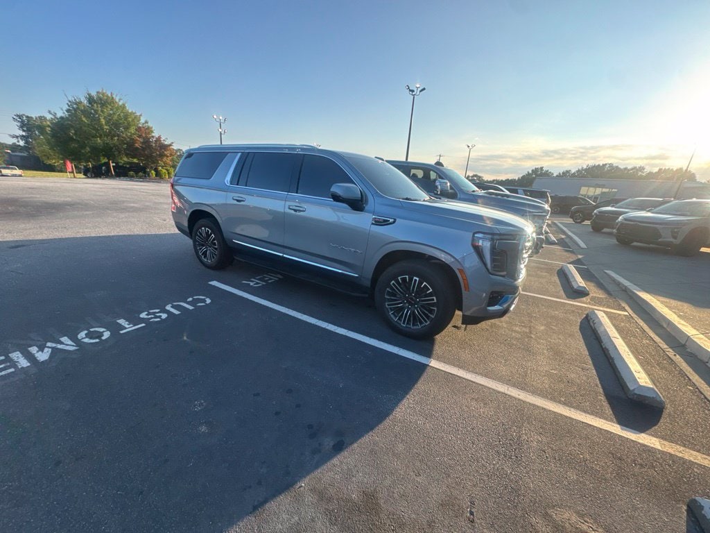 gmc yukon xl 2025 1GKS2GRD2SR251722 image gmc yukon xl 2025 1GKS2GRD2SR251722 image